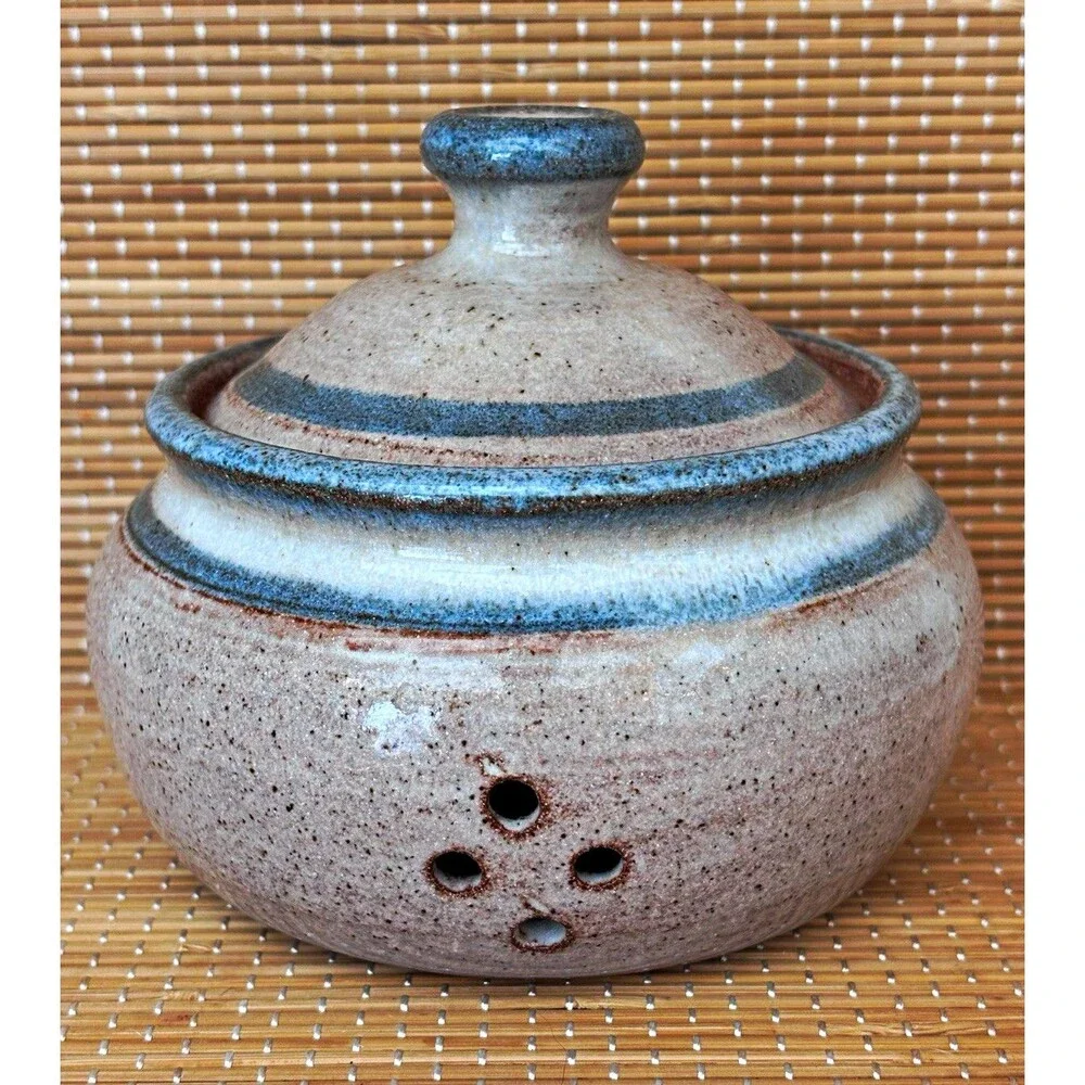 Vintage 1984 Stoneware Garlic Jar Blue Beige Handmade Cottagecore Grandmacore